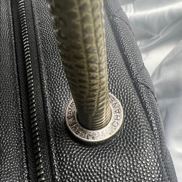 Chanel Coco Handle Bowling,black caviar quilted lizard-embossed top handle - Picture 15 of 17